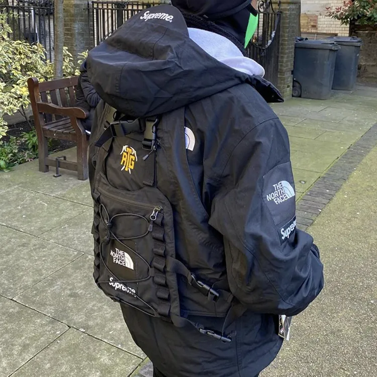 The North Face X Supreme Windbreaker Jackets Unisex