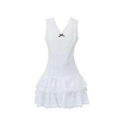 WOWI KCKS Sleeveless Dress Women's White
