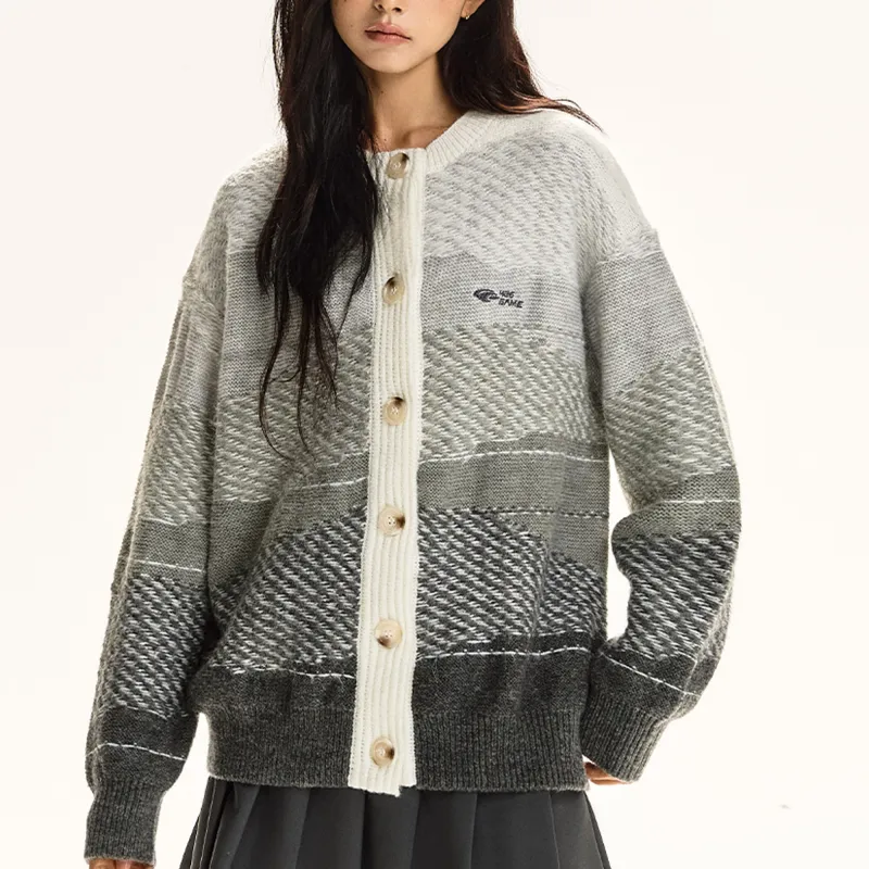 F426 Sweaters Unisex-4