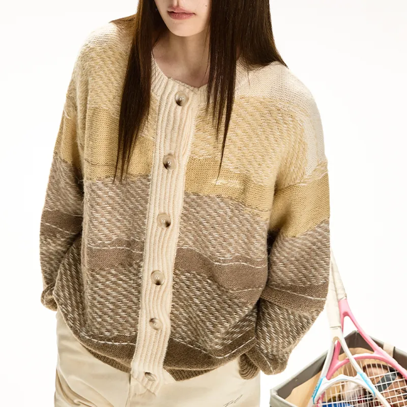 F426 Sweaters Unisex-8