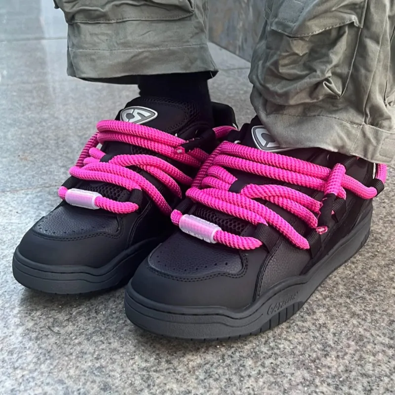 Cat&Sofa Dreadlocks Series Low Top Skateboard Shoes Unisex Black Pink-5